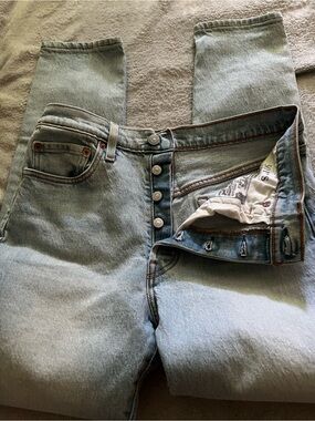 Levi's501 Light Blue Denim Jeans with Brown Leather Patch
